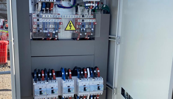 Instalación y normalización de actividades eléctricas-ciclones-011