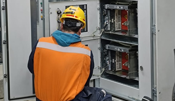 Mantenimiento eléctrico alta, media y baja tensión División Andina-005